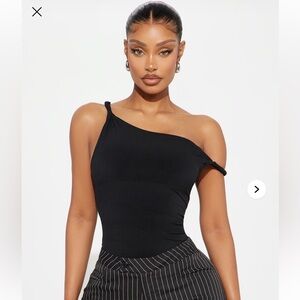 Twisted Shoulder Top